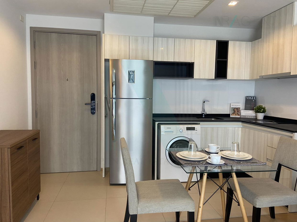 picture 🚩 For Rent Condo HQ THONGLOR Building 1, Floor 16,1 bed room, Room size 43 sqm - 2/8