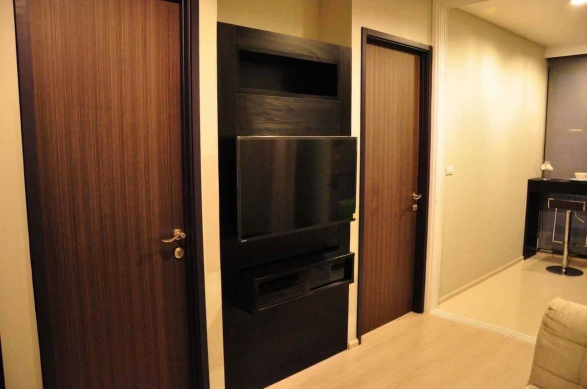 picture (For Rent)  Hot Deal ! 1 Bed 1 Bath 35 Sqm. Fully furnished - READY TO MOVE IN - 5/7