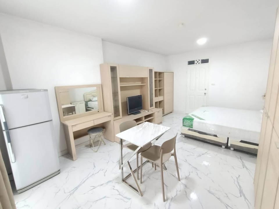 รูป WS2175 [เช่า] City home Ratchada 10 💰 ค่าเช่าเพียง 10,000 บาท/เดือน 🚶‍♂️MRT ห้วยขวาง - รูปที่ 3/7