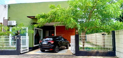 บ้านเดี่ยว ถนนโพศรี อุดรธานี : ขายทาวน์เฮ้าส์ 2 ห้องนอน ใกล้สนามบินอุดร 5 นาที