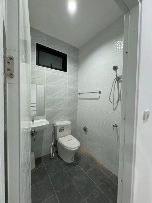 picture 2-Storey Townhome in Prime Location — Cha-am–Hua Hin Bypass 2.95 Million Baht 20.20 sq.w. - 9/20