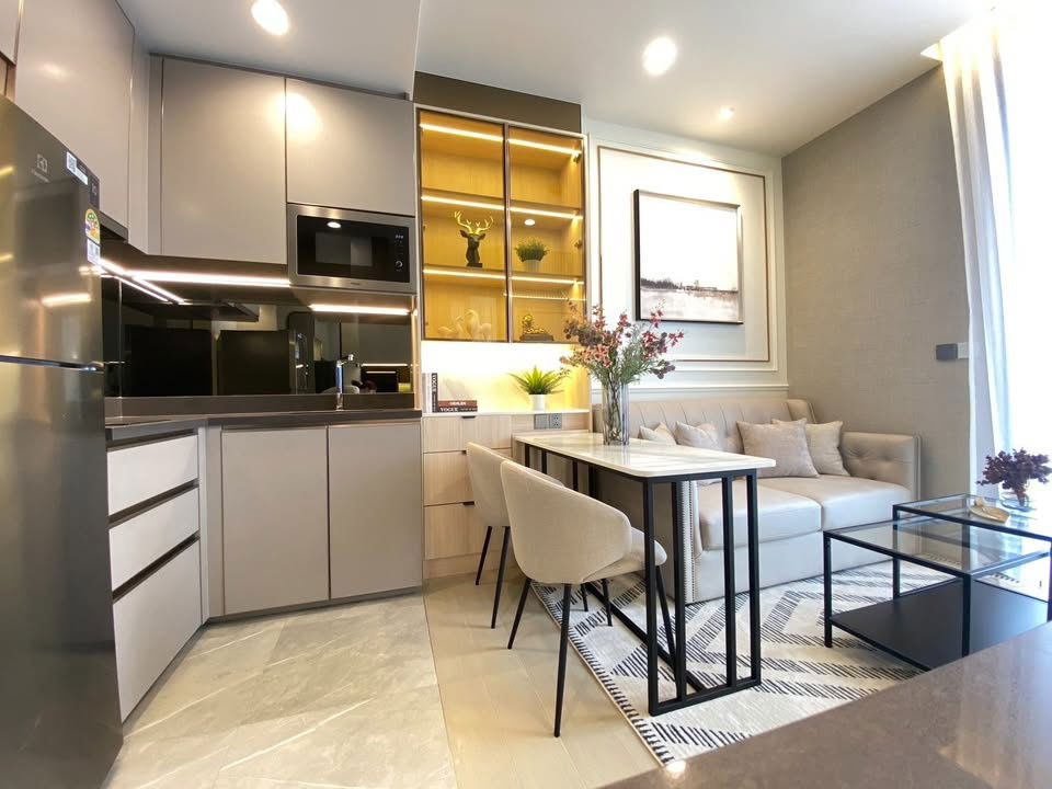 picture For Rent The EXTRO Phayathai – Rangnam  Line : @condo24 (with@) - 12/18