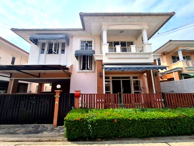 Houses for rent Phatthanakan Road : For Rent: 2-Storey Detached House Pattanakarn 44 near Seacon Square| 3 Bedrooms + 1 Maid’s Room 🐱Pet Friendly🐶