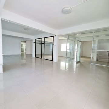 Airport Link Lat Krabang 21-34 Kingmongkut Commercial building for rent Soi 4Stories Sangkaracha