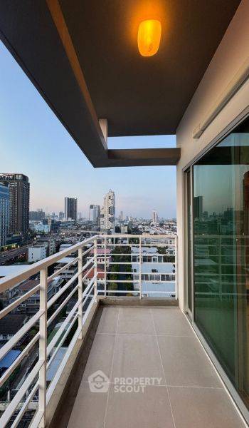 picture 2-BR Condo at The Room Ratchada-Ladprao near MRT Ratchadaphisek (ID 2143679) - 10/10