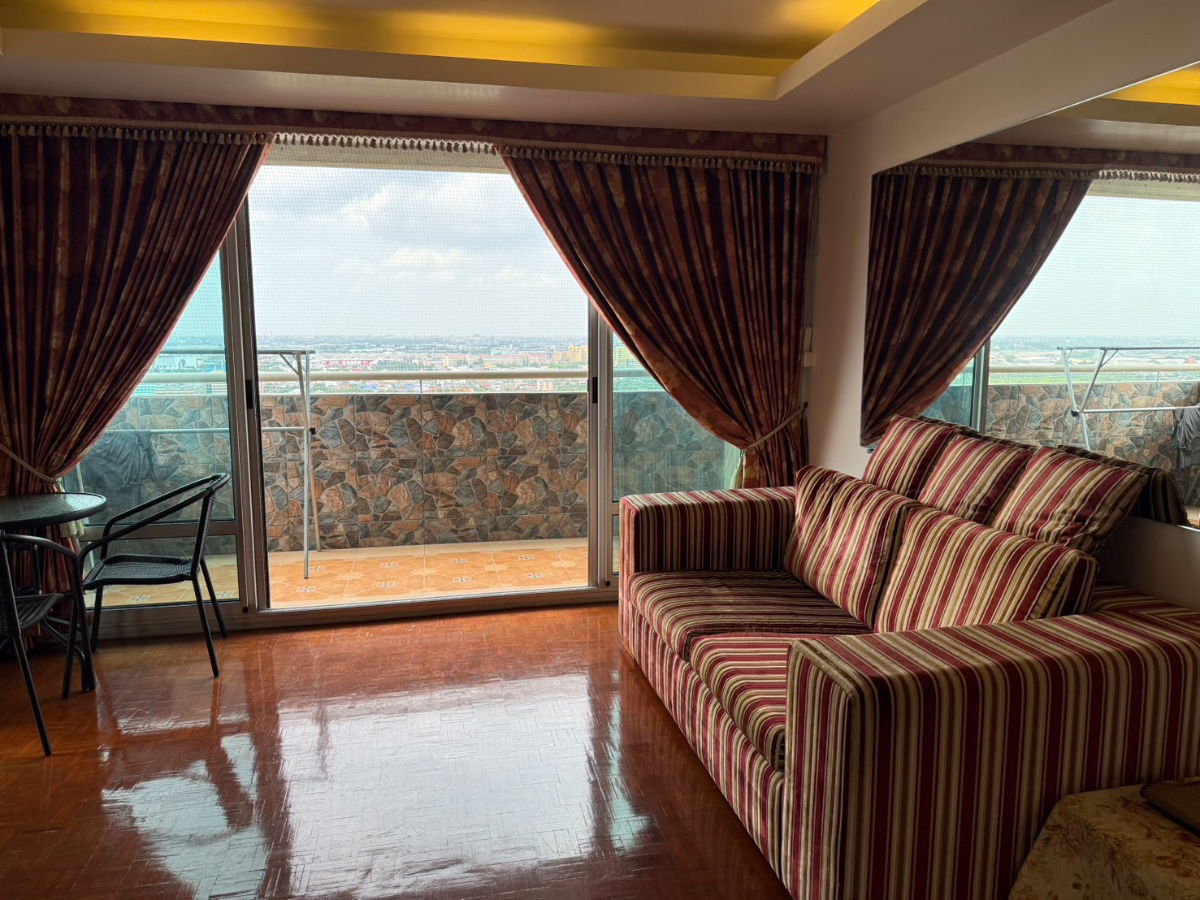 picture For Rent: Luxury Condo Riviera 3 with Lake View – Muang Thong Thani  - 4/15
