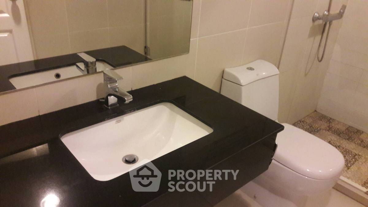picture 2-BR Condo at Belle Grand Rama 9 near MRT Phra Ram 9 (ID 476292) - 10/17