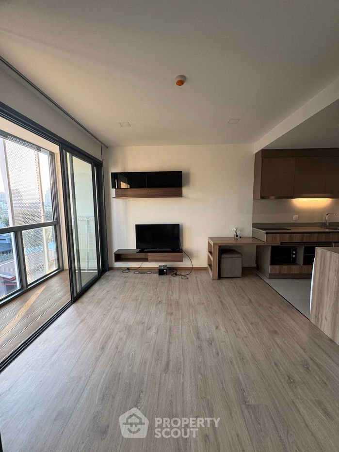 picture 1-BR Condo at Taka Haus Ekamai 12 near BTS Ekkamai (ID 2018742) - 1/14
