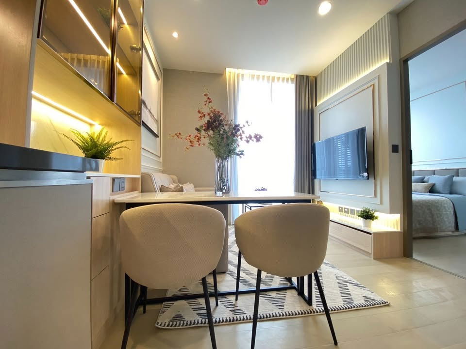 picture For Rent The EXTRO Phayathai – Rangnam  Line : @condo24 (with@) - 9/18