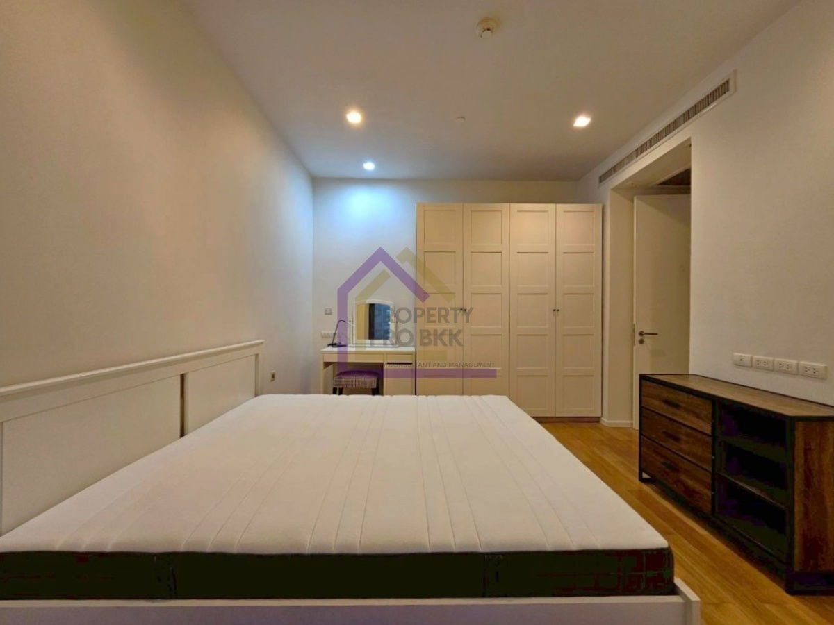 picture 🌟 Modern Spacious 2-Bedroom with Stunning City Views | Circle Living Prototype (Circle 2) – Near MRT Phetchaburi - 5/20