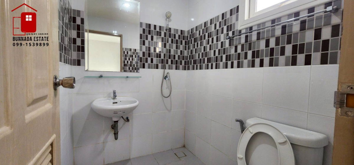 รูป ขายทาวโฮมน์ 2 ชั้น หมู่บ้านโนโววิลว์ คลอง 5  ขนาดพื้นที่ 18.4 ตรว  - รูปที่ 10/10