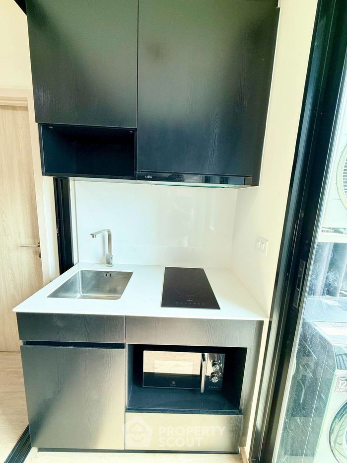 picture 1-BR Condo at Nue District R9 near MRT Phra Ram 9 (ID 2249579) - 10/10