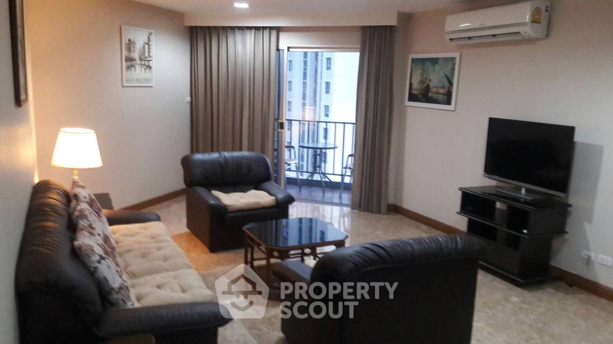 picture 2-BR Condo at Belle Grand Rama 9 near MRT Phra Ram 9 (ID 476292) - 1/17