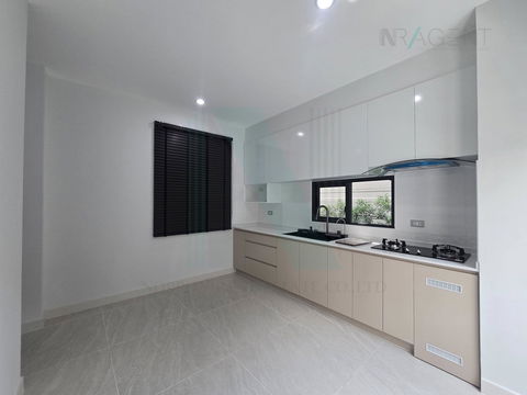 📌 ให้เช่าบ้านเดี่ยว 3 ชั้น บ้านกลางเมือง คลาสเซ่ สุขุมวิท 77 2 ห้องนอน 3 ห้องน้ำ