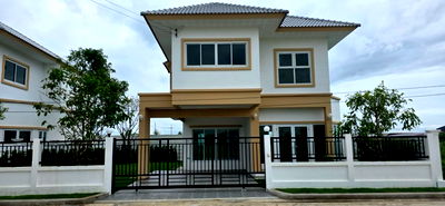 บ้านเดี่ยว วิทยาลัยเทคโนโลยีทางการแพทย์และสาธารณสุขกาญจนาภิเษก : บ้านเดี่ยว พร้อมอยู่ ไทรน้อย นนทบุรี
