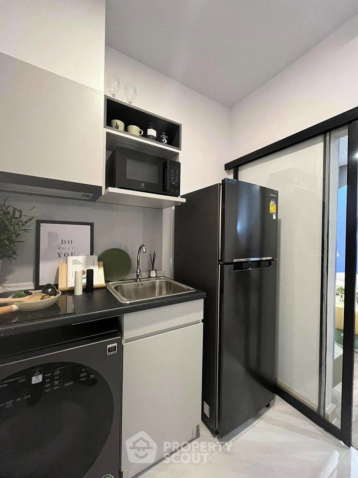picture 2-BR Condo at Supalai Parc Ekkamai-Pattanakarn near ARL Ramkhamhaeng (ID 2099619) - 1/6