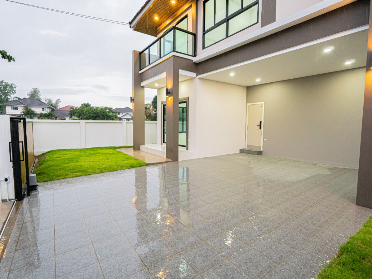 รูป บ้านเดี่ยวสร้างใหม่ ใกล้สนามบิน - รูปที่ 2/16
