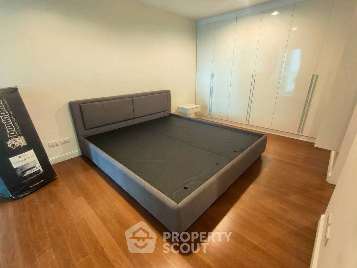 picture 3-BR Condo at Belle Grand Rama 9 near MRT Phra Ram 9 (ID 2249005) - 4/14
