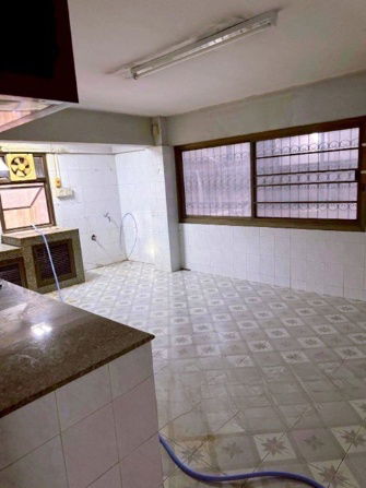 รูป MRTภาษีเจริญ 2.4 กม. บางแวก-จรัญฯ ม.สยาม 2.4 กม. บางแวก บางแวก59-65 ให้เช่า โกดัง พื้นที่ 1 ไร่ 1600 ตร.ม. - รูปที่ 7/8