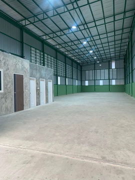 WS2180 🏭 Warehouse for rent in Rama 2 area, suitable for storing goods or using as a small factory, only 39,000 baht/month.
