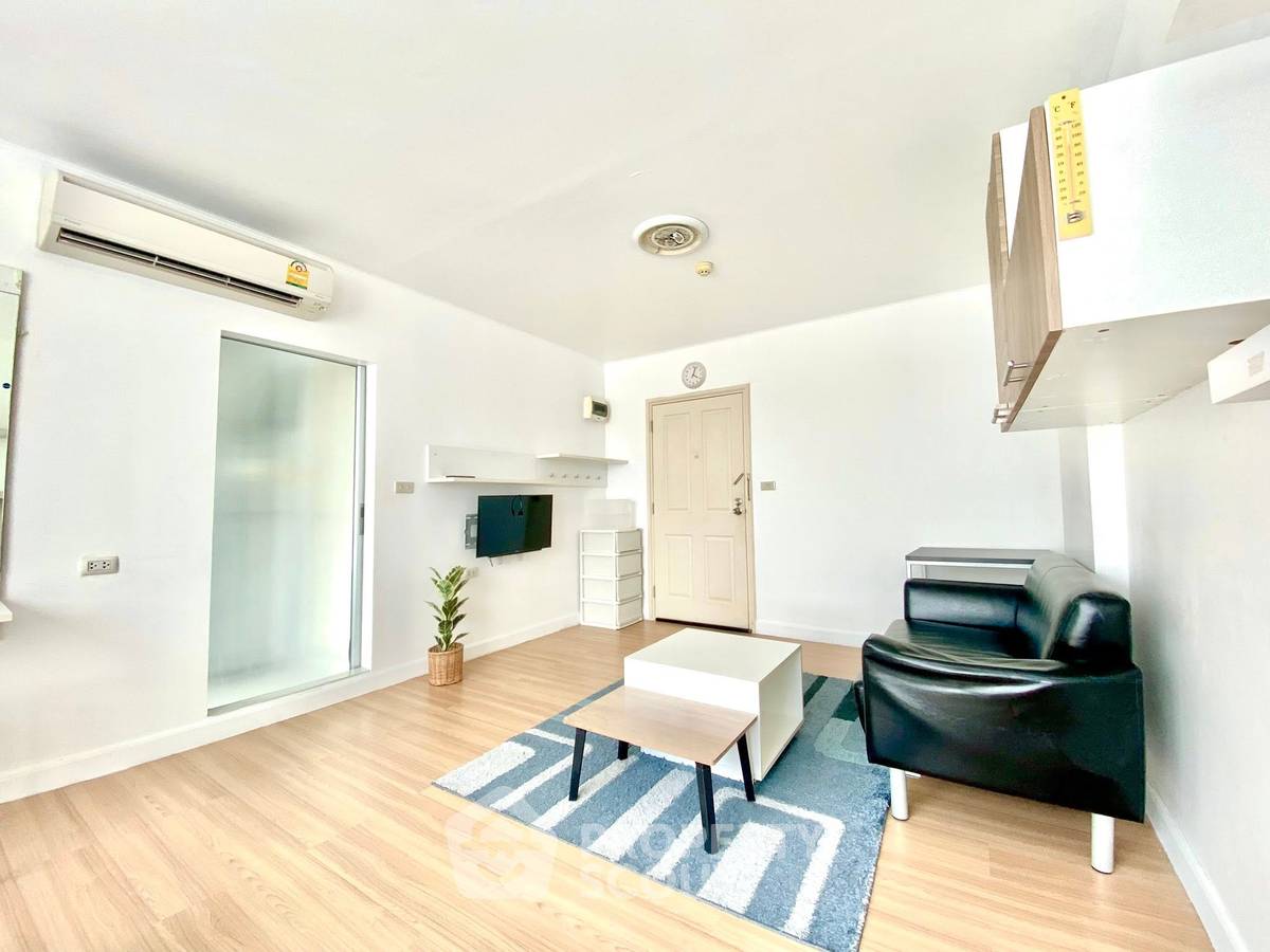 picture 1-BR Condo at D Condo Ramkhamhaeng 64 in Hua Mak (ID 2249795) - 3/6
