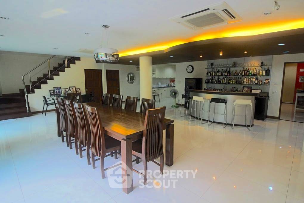 picture 6-BR House near BTS Punnawithi (ID 2243249) - 7/14