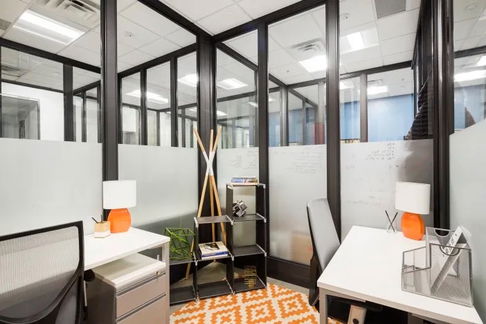 Office Space for Rent at RASA One Tower, Phahonyothin Area Prime Location Near BTS | Modern & Luxurious Building | Surrounded by Shops and Restaurants