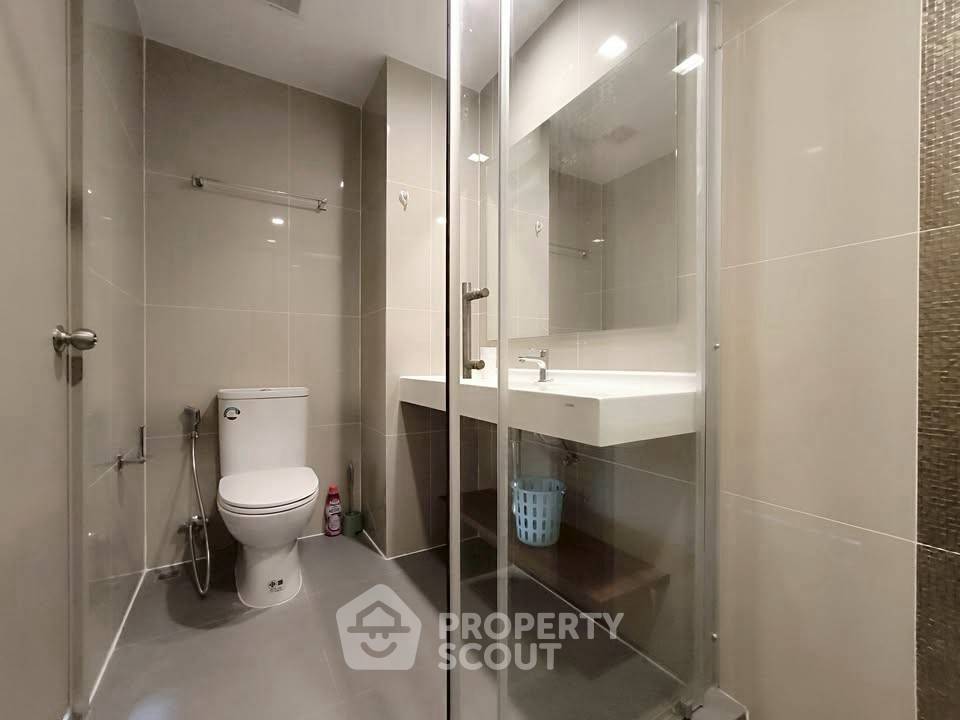 picture 2-BR Condo at Ideo Rama 9 - Asoke near MRT Phra Ram 9 (ID 2248752) - 11/12