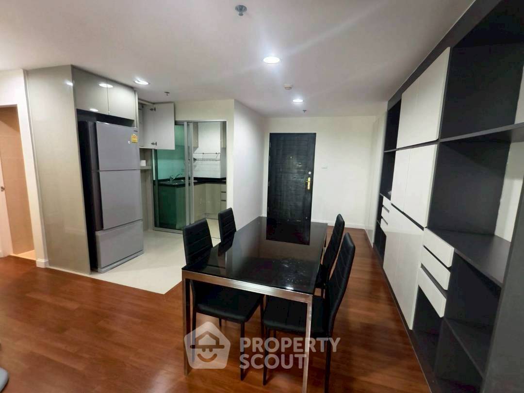 picture 3-BR Condo at Belle Grand Rama 9 near MRT Phra Ram 9 (ID 2248920) - 10/14