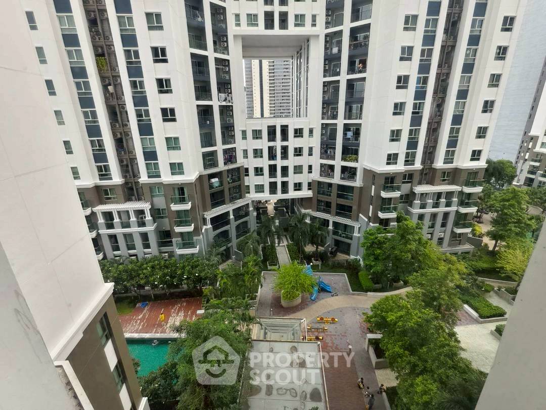 picture 3-BR Condo at Belle Grand Rama 9 near MRT Phra Ram 9 (ID 2248920) - 11/14