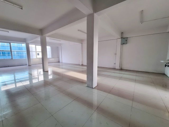 picture Airport Link Lat Krabang 21-34 Kingmongkut Commercial building for rent Soi 4Stories Sangkaracha - 7/8