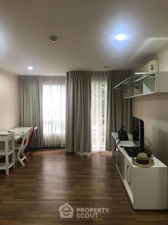 picture 2-BR Condo at PG Rama 9 near MRT Phra Ram 9 (ID 1426798) - 1/7