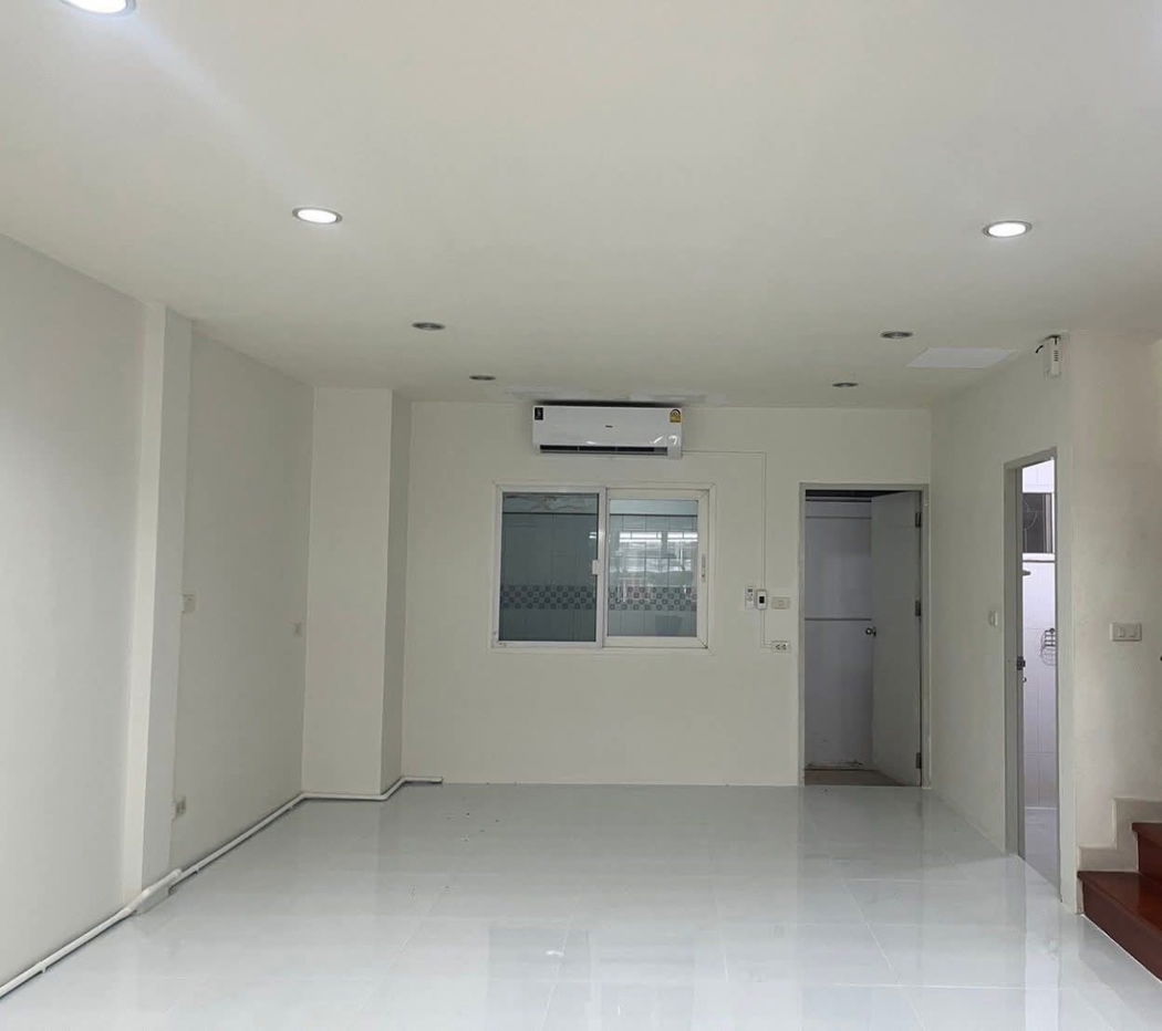 รูป ให้เช่าบ้าน หมู่บ้าน The Exclusive นวลจันทร์-รามอินทรา - รูปที่ 3/11