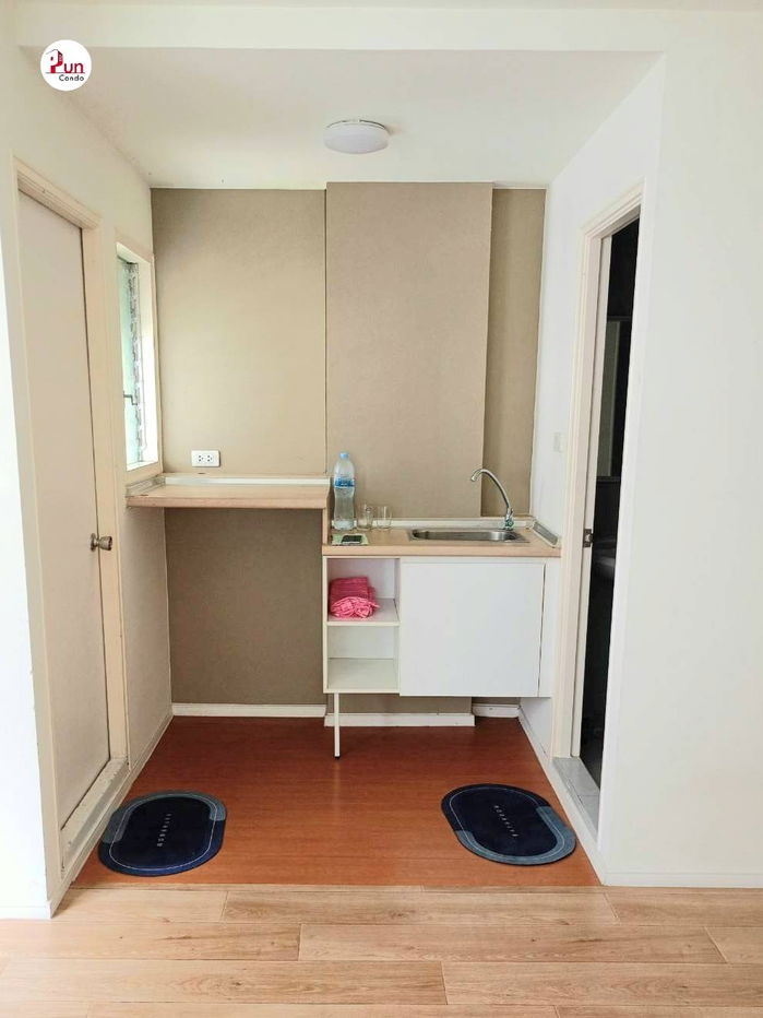 picture Lumpini township condo for rent. - 6/10