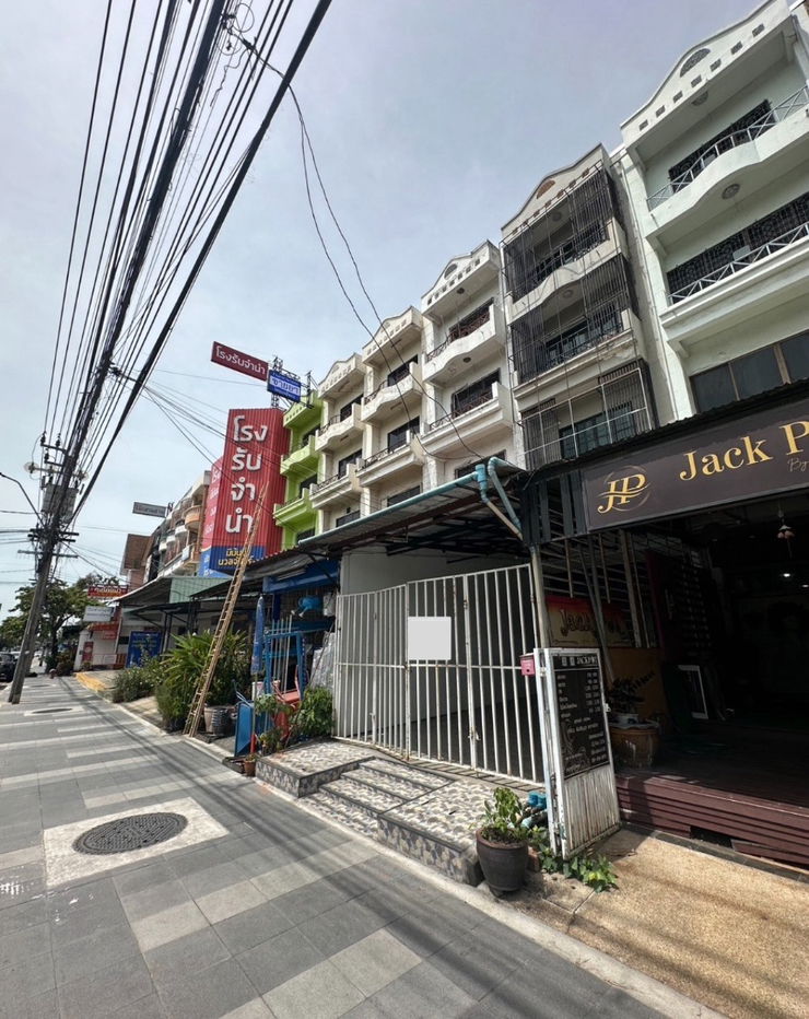 picture #R5629  🎉 110868 Commercial Building Soi Nuan Chan 17 - 3/5