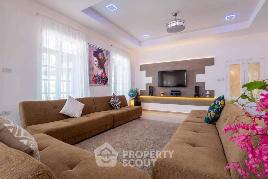 รูป บ้าน 6-ห้องนอน ที่ เทมเปิลเลควิลล่า ใกล้ เมืองพัทยา (ID 998616) - รูปที่ 9/12