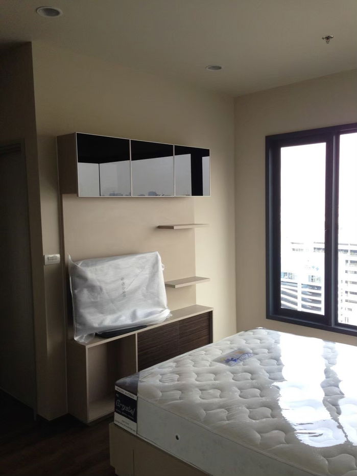 picture For Rent ✨Onyx Phaholyothin✨ Modern-style condo just steps away from BTS Saphan Khwai - 14/29