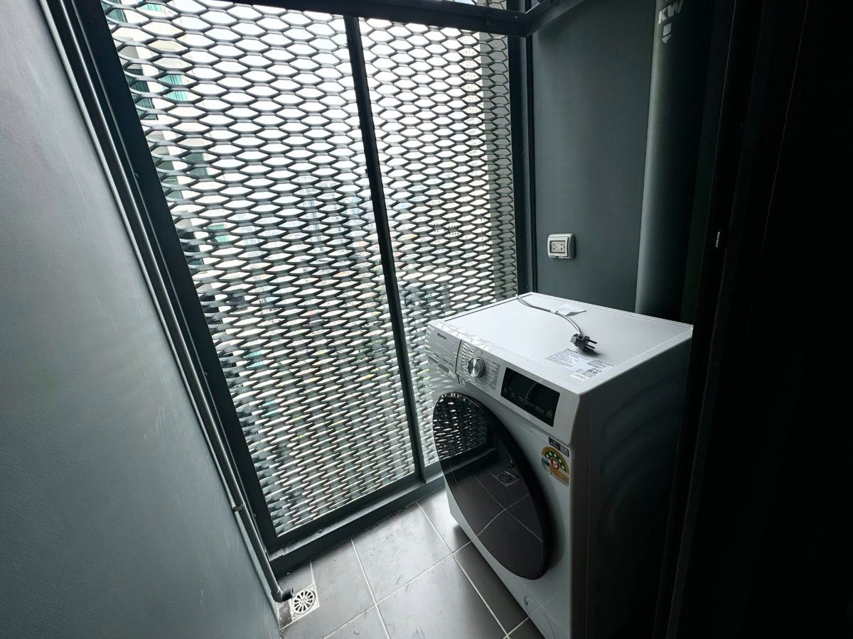 picture Condo for rent XT Phayathai near BTS Phayathai 26,500 baht Property code: RS1324 - 11/13