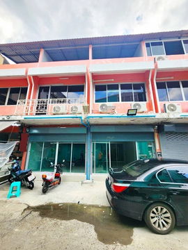 Ratchada Suthisan Home office for rent 3Storey HuaiKhwang Fresh Market 1.4 km. Inthamara12-14 BigC