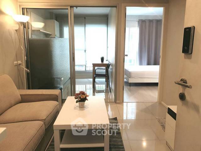 picture 1-BR Condo at Aspire Rama 9 near MRT Phra Ram 9 (ID 435488) - 1/6