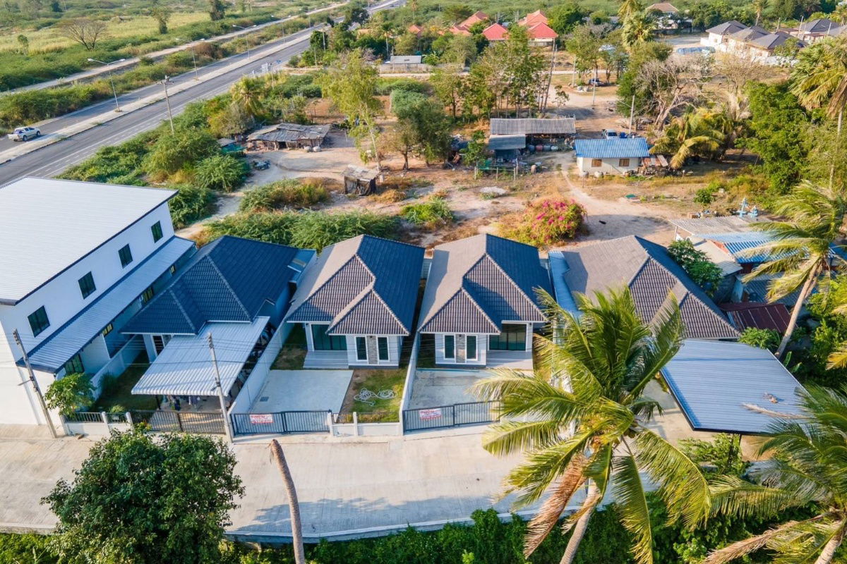 รูป บ้านเดี่ยว 1 ชั้น 41.7 ตร.ว. 2.39 ลบ *สวยๆเรียบหรู * ทำเลทองติดถนนบายพาส  ชะอำ-หัวหิน เดินทางสะดวก ใกล้ชายหาดชะอำ แหล่งท่องเที่ยว  - รูปที่ 11/14