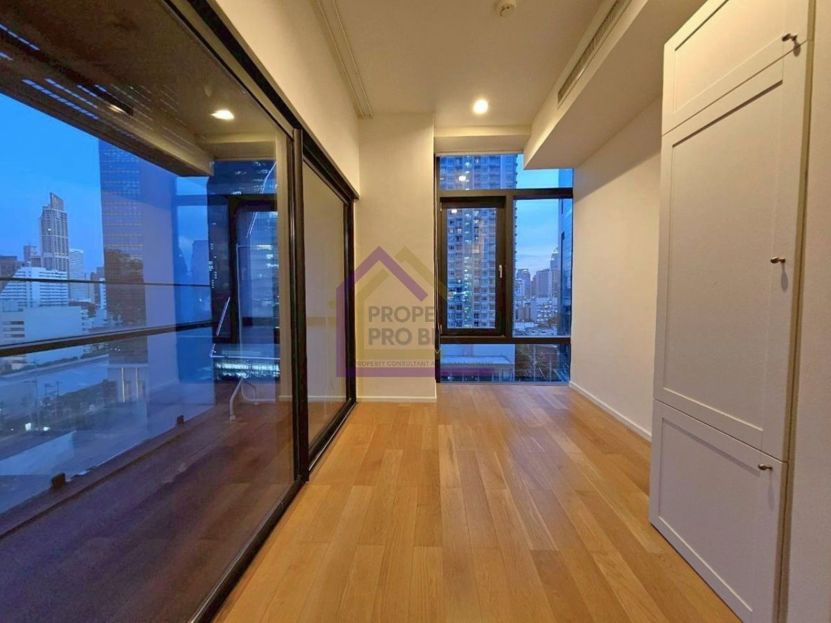 picture 🌟 Modern Spacious 2-Bedroom with Stunning City Views | Circle Living Prototype (Circle 2) – Near MRT Phetchaburi - 8/20