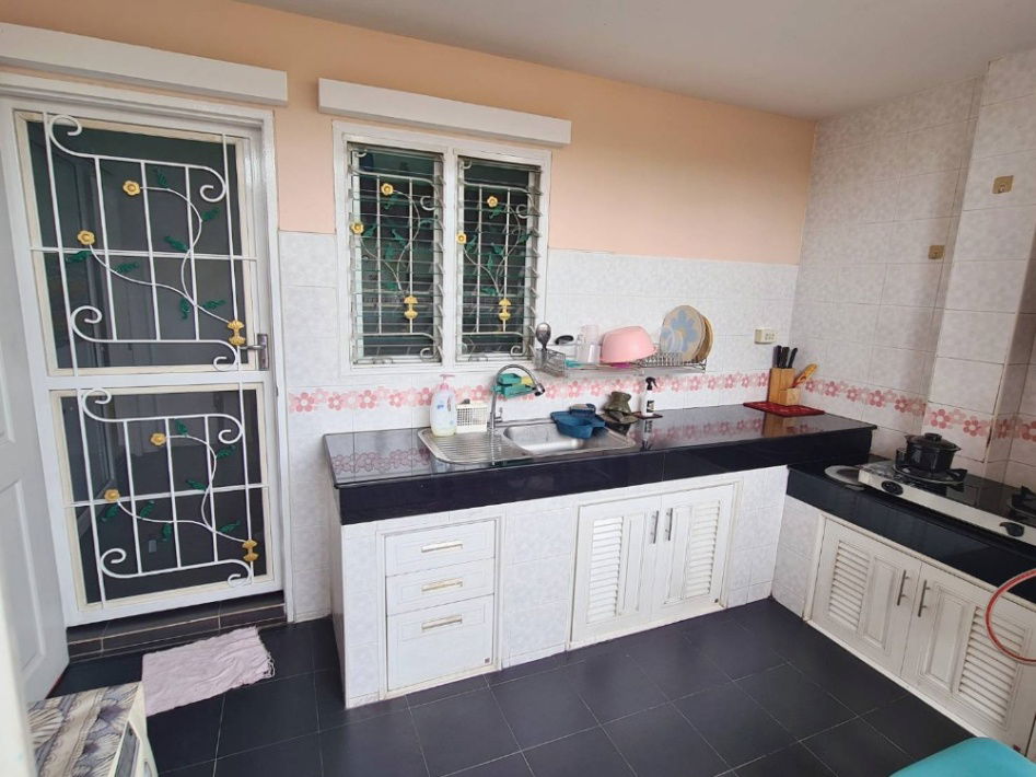 picture For Rent: 2-Storey Detached House Pattanakarn 44 near Seacon Square| 3 Bedrooms + 1 Maid’s Room 🐱Pet Friendly🐶 - 7/23