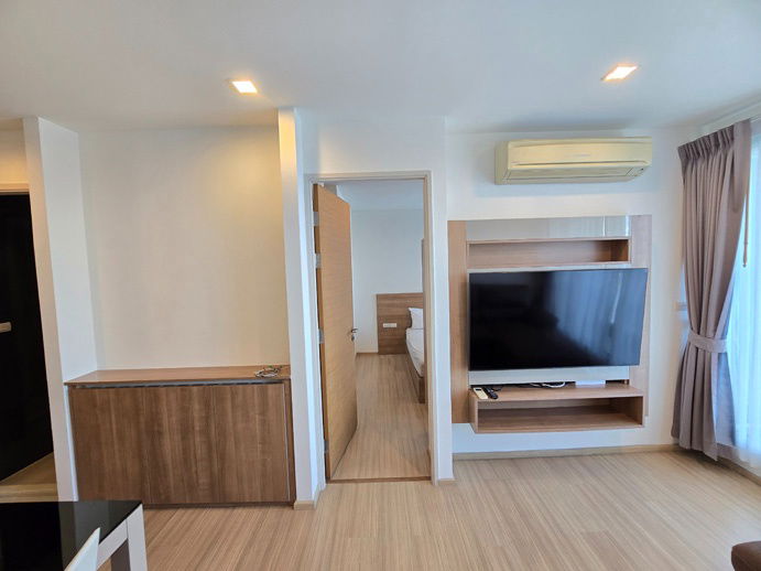 picture 🔥Hot Deal🔥 newly renovated unit for rent, balcony facing south at Rhythm Sukhumvit 50 - 4/21