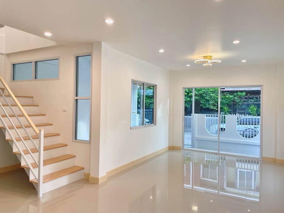 รูป ขายทาวน์เฮ้าส์ หมู่บ้านบัวทองธานี เฟส 18, 4 ห้องนอน 2 ห้องน้ำ ขนาด 28.1 ตารางวา ตกแต่งพร้อมอยู่ - รูปที่ 10/13