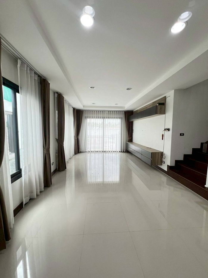 รูป ซื้อ ขาย  บ้านสวย 2 ชั้น หมู่บ้านสิรารมย์ เขาใหญ่ เขาใหญ่   ตลาดมั่งมี หนองสาหร่าย ใกล้ถนนมิตรภาพ 700 เมตร  Line ID : @951qfbfi - รูปที่ 17/20