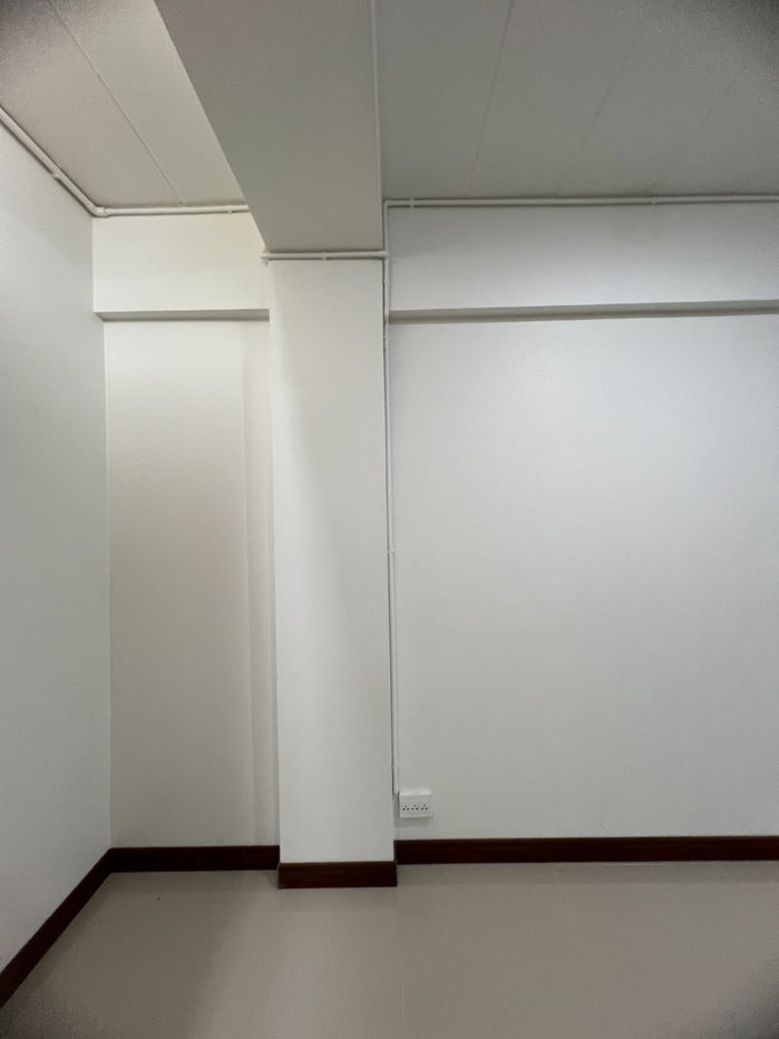 picture Rental studio room 32 sq.m. fully furnish included air condition clean - 7/19