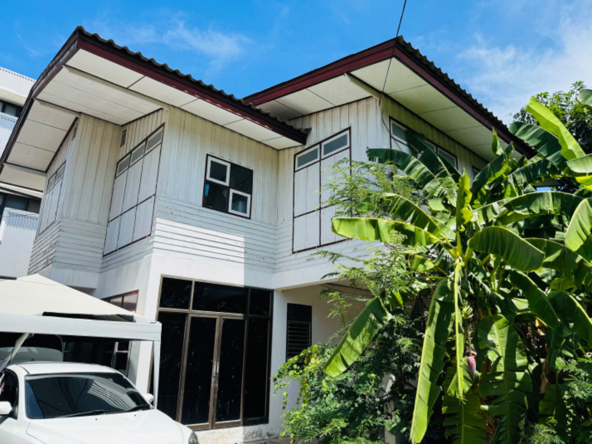 picture Detached house 57.9 sq.w. Bangkok-Nonthaburi 42, only 3 minutes from Mrt Bang Son  - 4/7