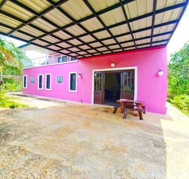 Thong Somboon Club 4 km. Single house for rent 1.5-storey with balcony 200 sq.wa. 299 sq.m. St. Step