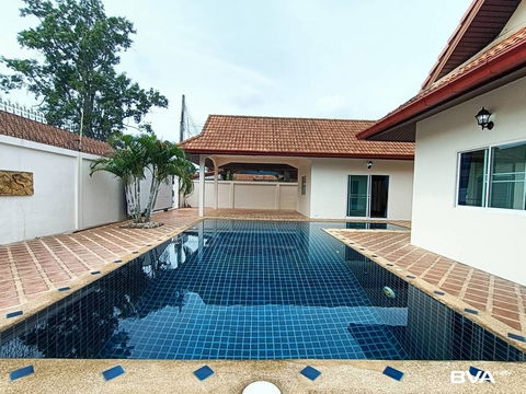 Pool villa for rent 3 bedrooms, 2 bathrooms, Siam County club Rd.